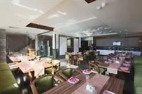 Hotel Fabhotel Chandigarh Airport Zirakpur
